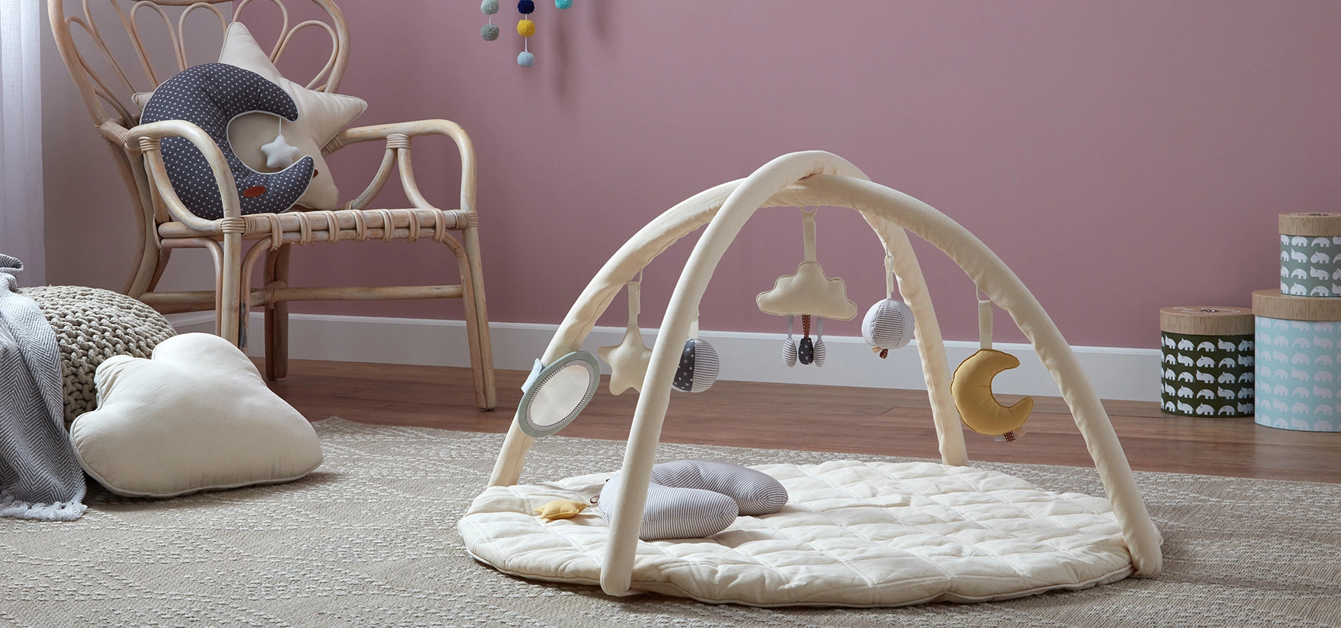 organic_play_gym_main_lifestyle