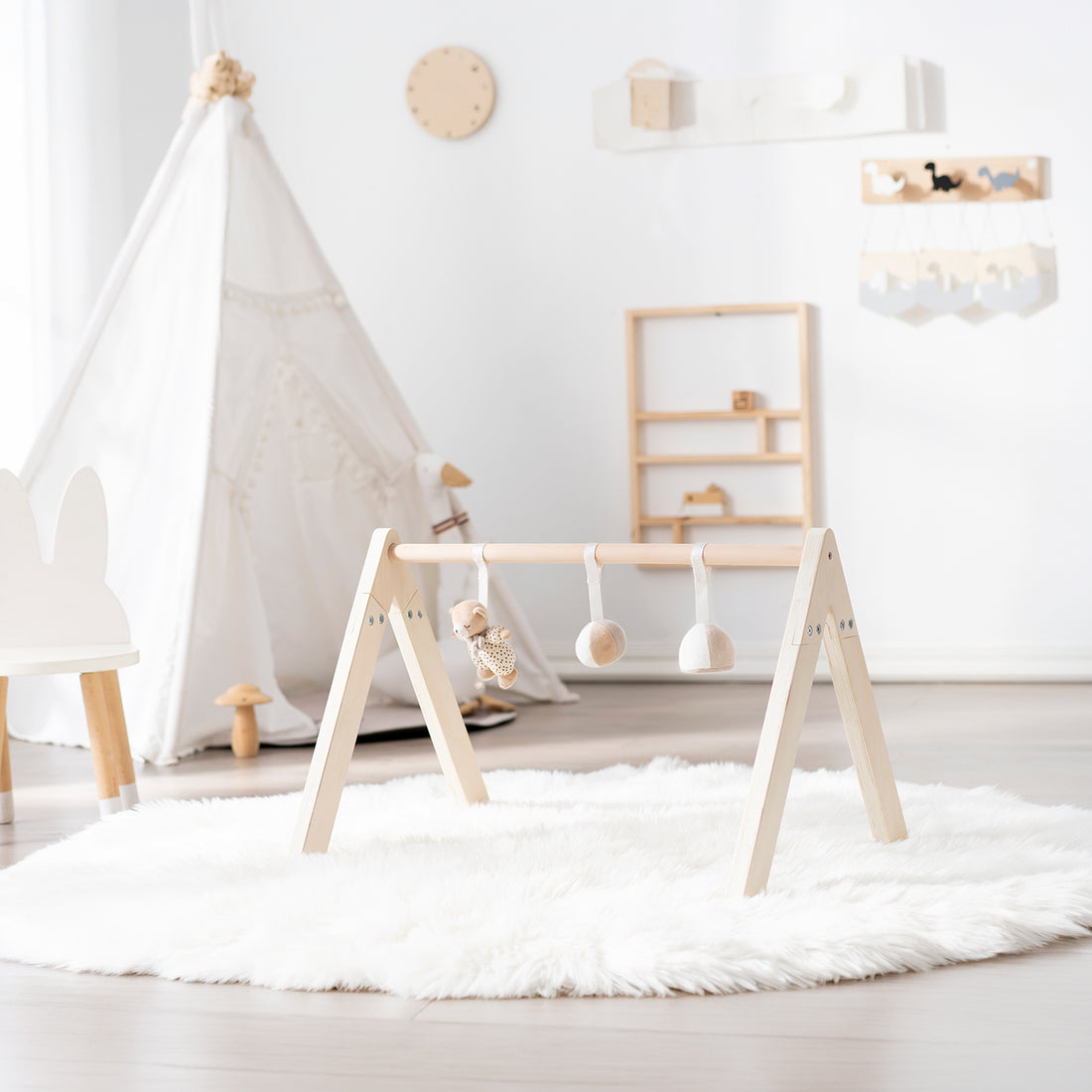 Wooden Activity Gym with Toys with 3 Toys